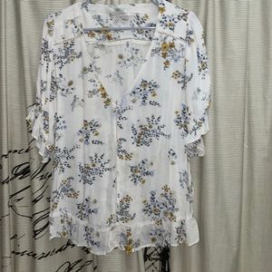 Lucky Brand Ladies blouse